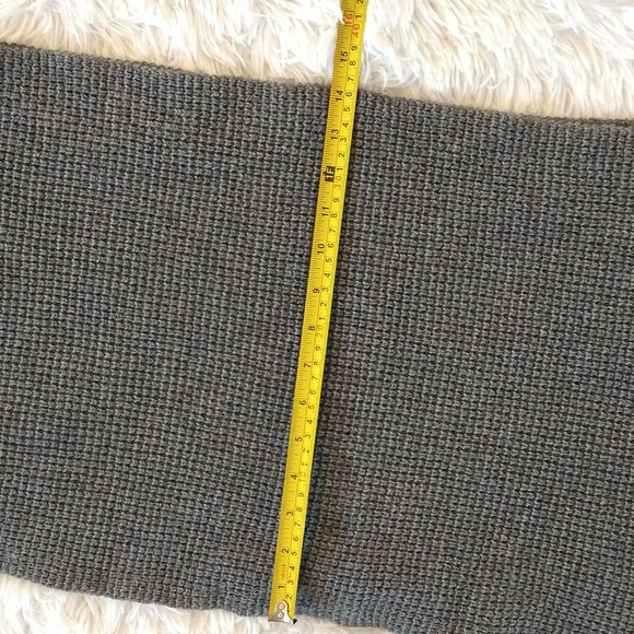 J. Crew gray wool blend cozy knit infinity scarf - Picture 8 of 8